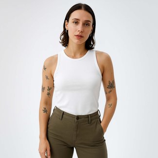 Women's clothing